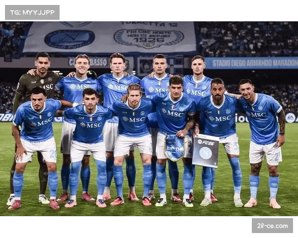 埃因霍温六比二大胜那不勒斯 取得本赛季欧冠首胜